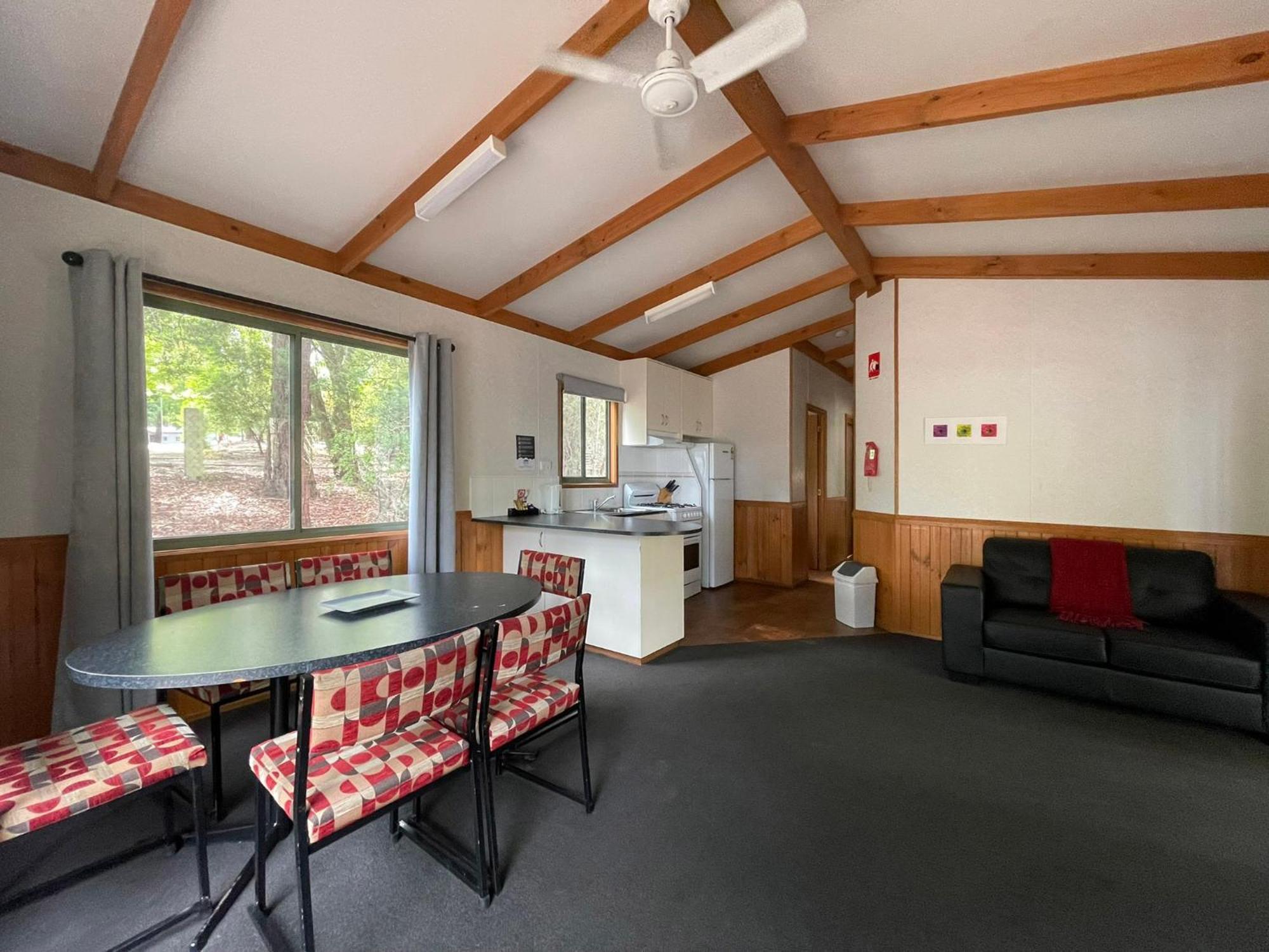Big4 Yarra Valley Park Lane Holiday Park Хилсвилл Экстерьер фото